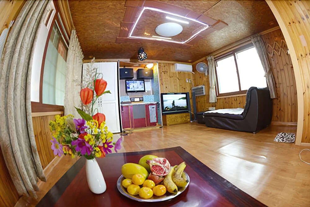 Hwaseong Natural Love Pension