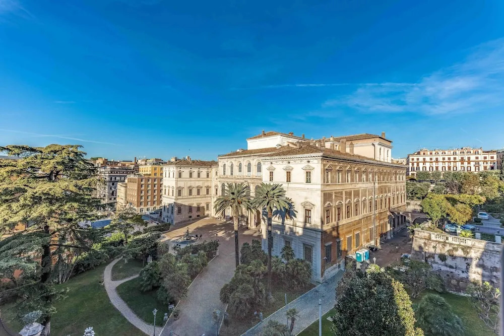 Sweet Inn Trevi
