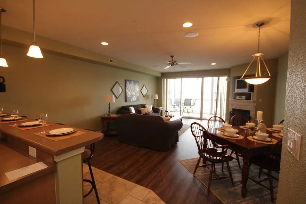 Lands End 218 - 3 Br Condo