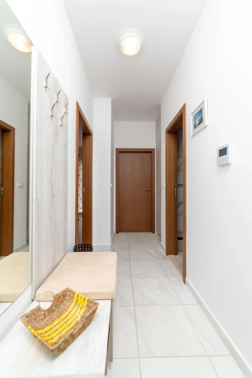 Spacious Modern New 48 m2 flat + free parking
