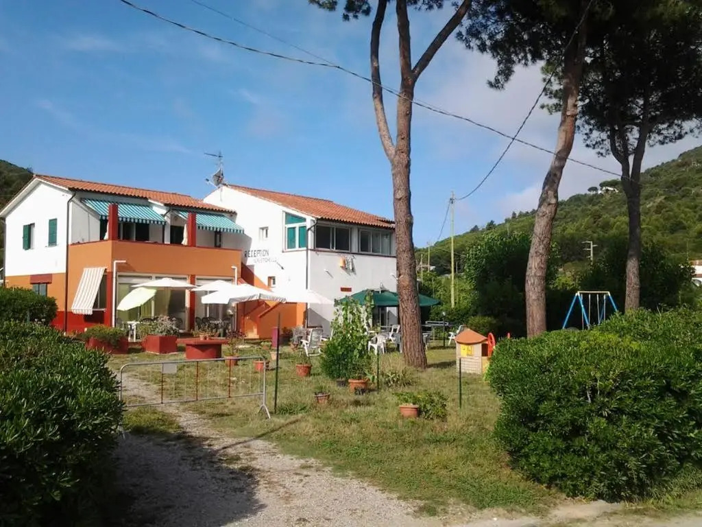 Hotel Rustichello