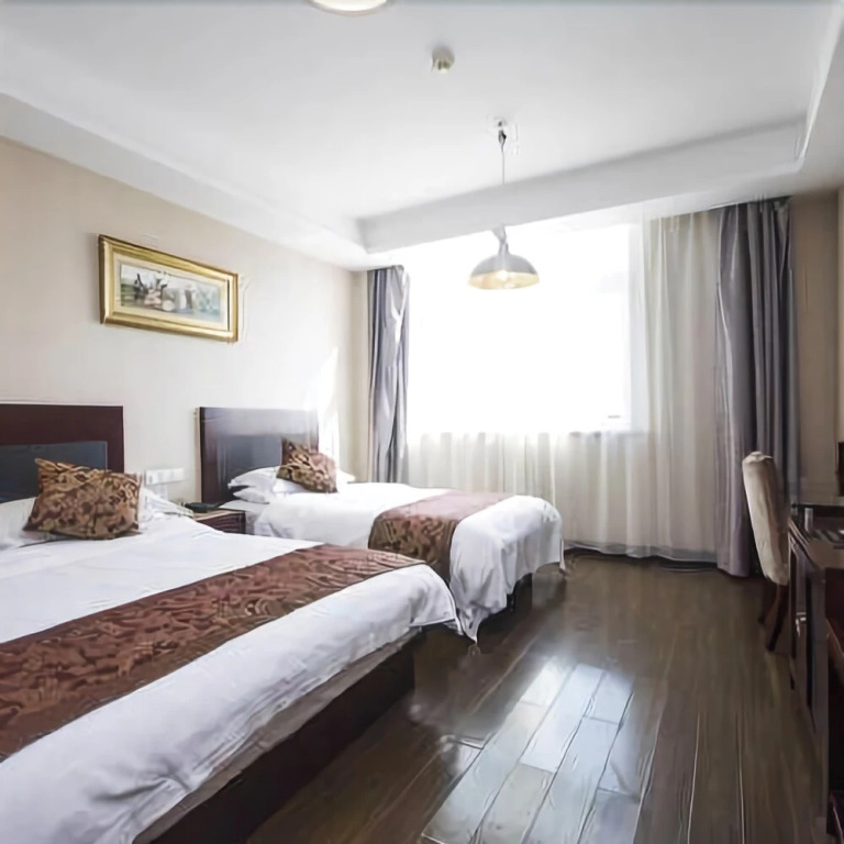 Athena Inn