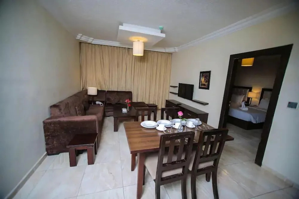Lancaster hotel apartments