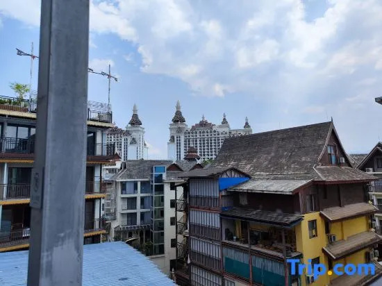 Guanlan Homestay (Xingguang Night Market Gaozhuang Branch)