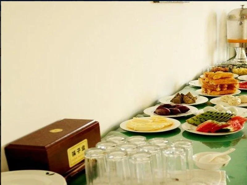 GreenTree Inn Jiangxi Yingtan Jiaotong Road Central Square Business Hotel