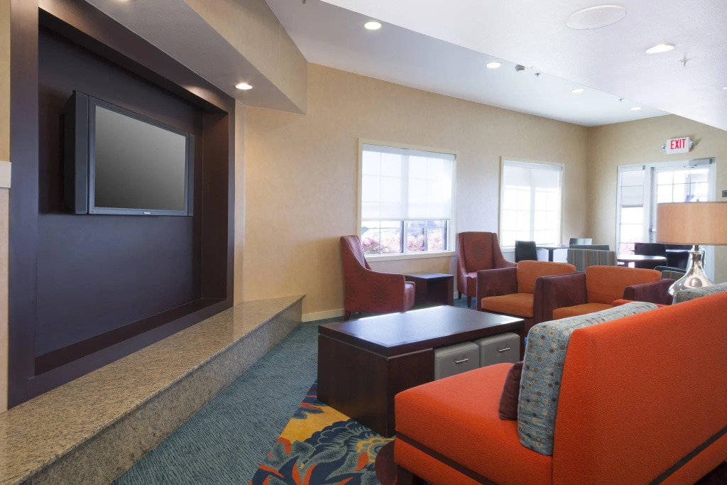Courtyard by Marriott Sacramento Folsom
