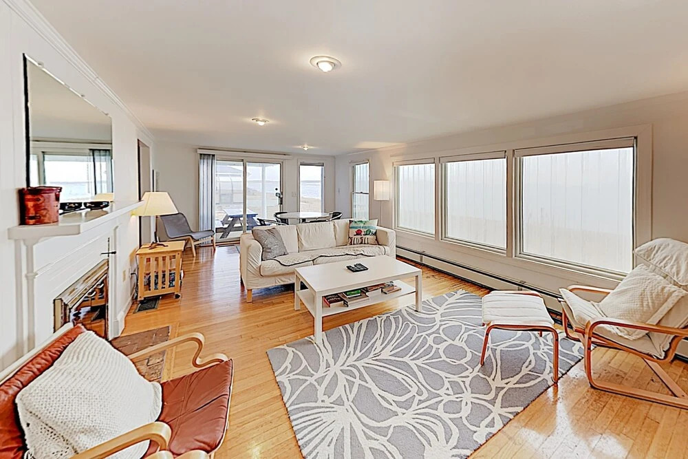New Listing! Waterfront Haven, Adjacent To Beach 3 Bedroom Home