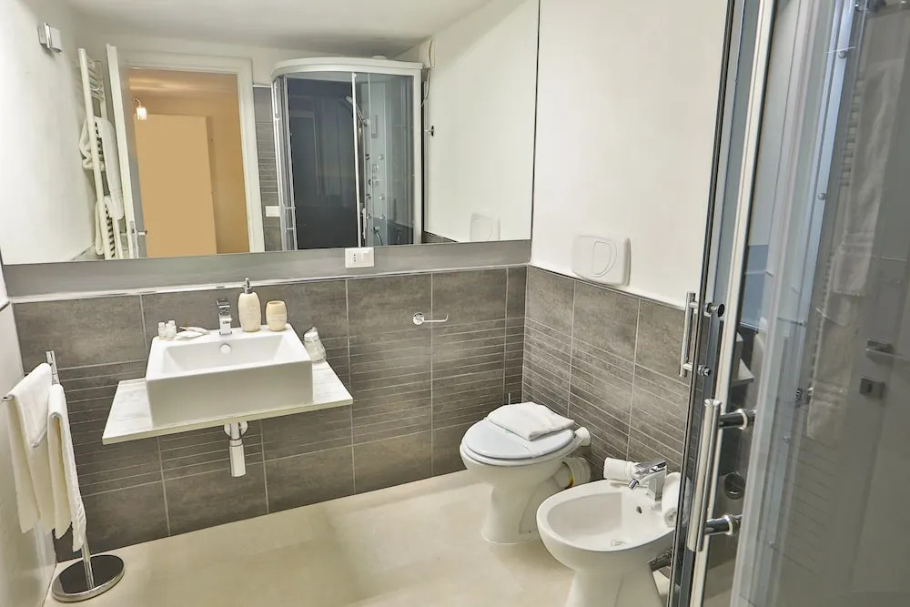 Grottini Luxury Suites ~ Pantheon