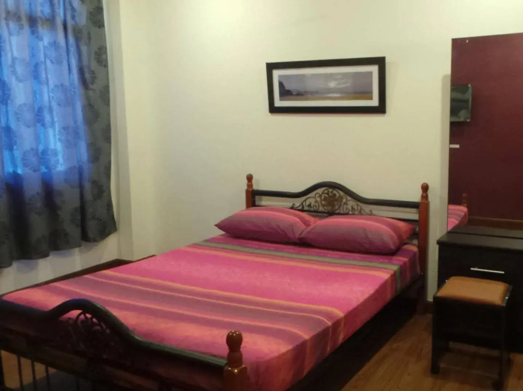 Apek Utama Hotel