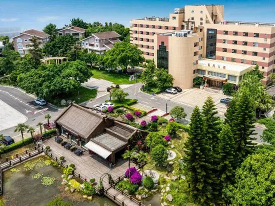 Chengdu Star Flower Garden Hotel (University Games Sports Center)