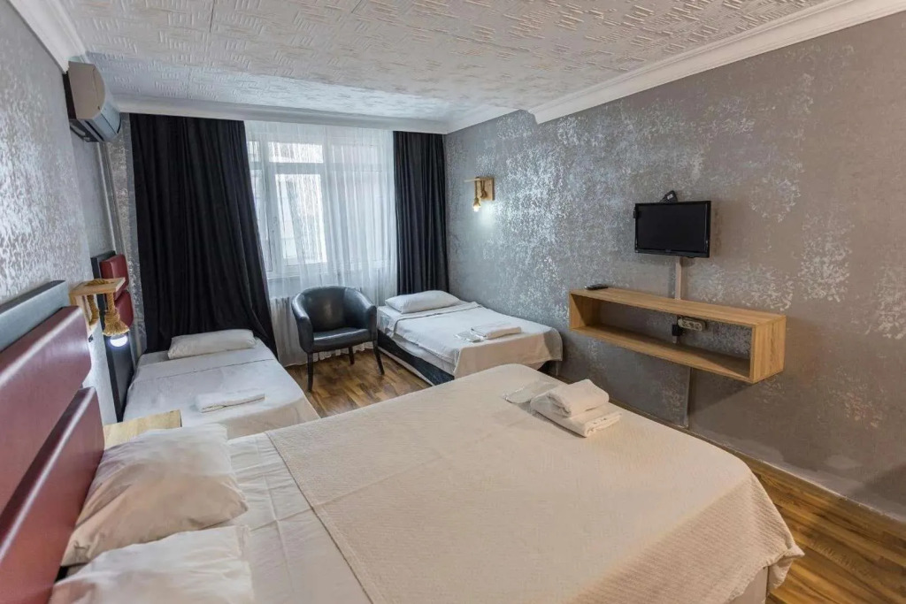 Grand Gold Hotel