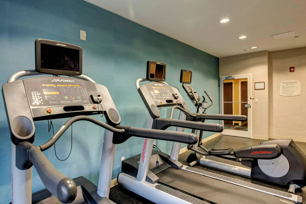 Fairfield Inn and Suites by Marriott Potomac Mills Woodbridge