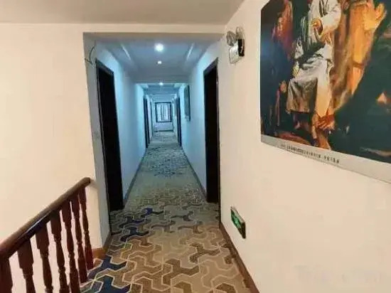Lushan Maowei B&B Inn