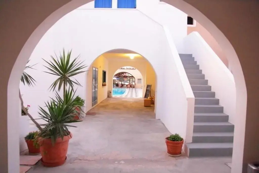 Levante Beach Hotel