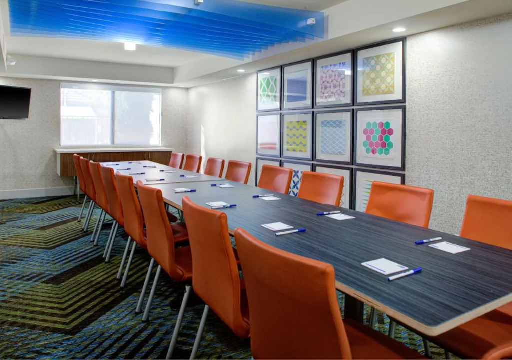 Holiday Inn Express Sedona - Oak Creek by IHG