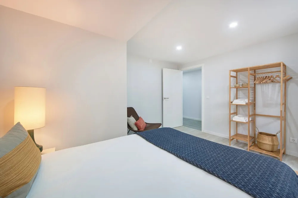 Renovated House Near Beaches, By Timecooler