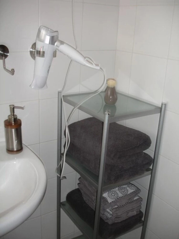 Impeccable 4-bed Apartment in Funchal