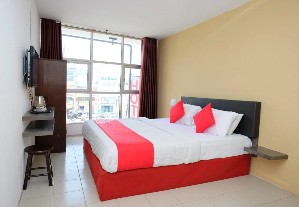 Grand City Hotel I By OYO Rooms