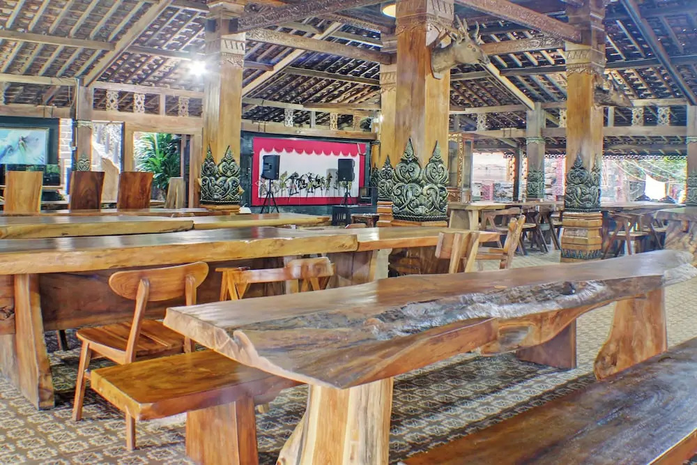 Capital O 92681 Randu Mas Hotel & Resort Taman Purbakala