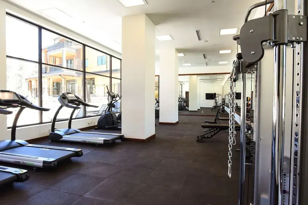 Luxury Two Bedroom Residence Steps From Heavenly Village Condo
