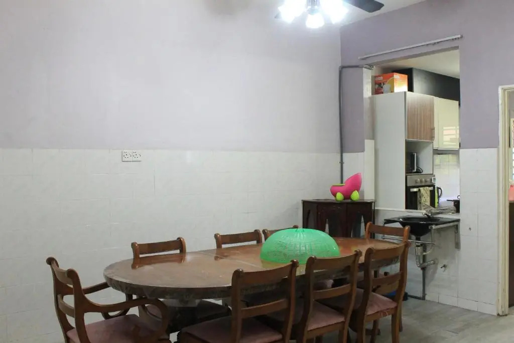 Nilai Impian Homestay @ Dillenia