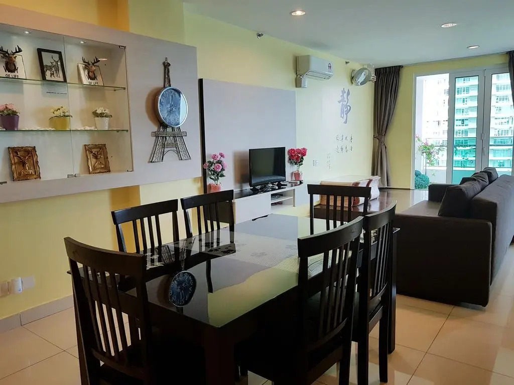 StayNest Suites at Gurney Drive