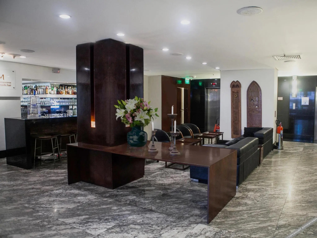 Golden Tulip Ipanema Plaza