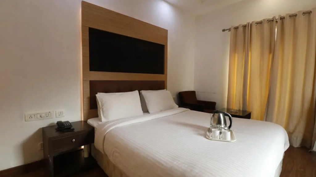 Omatra V Suites Electronic City