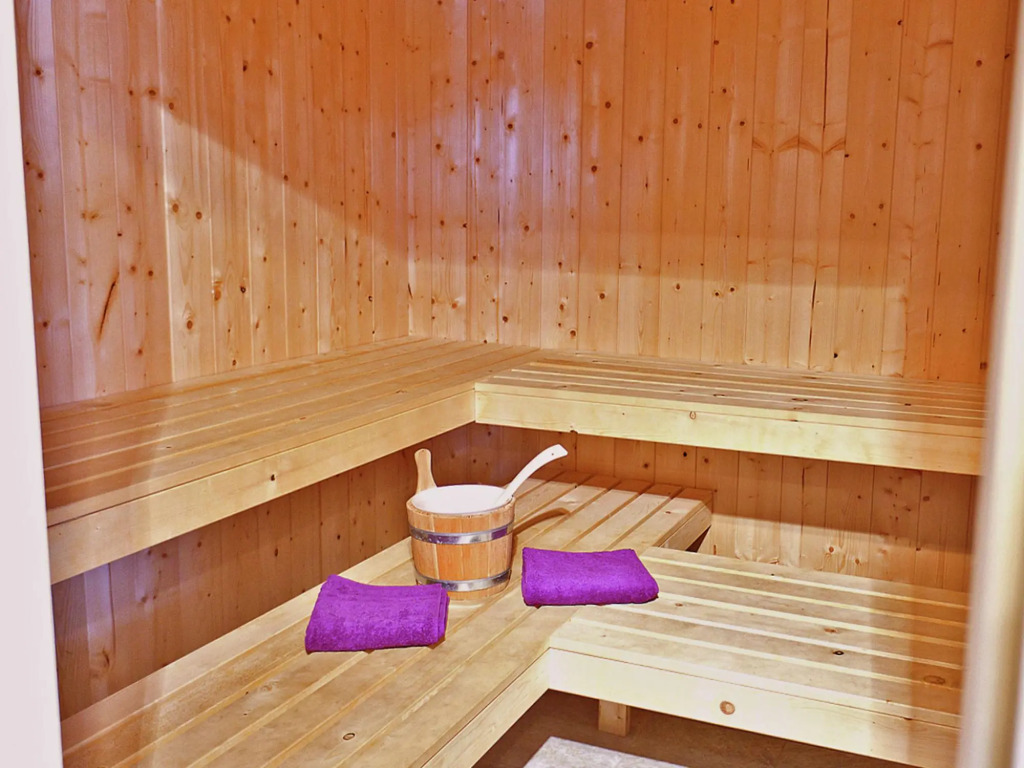 Luxury Panoramic Chalet in Thon-Les Collons with Sauna