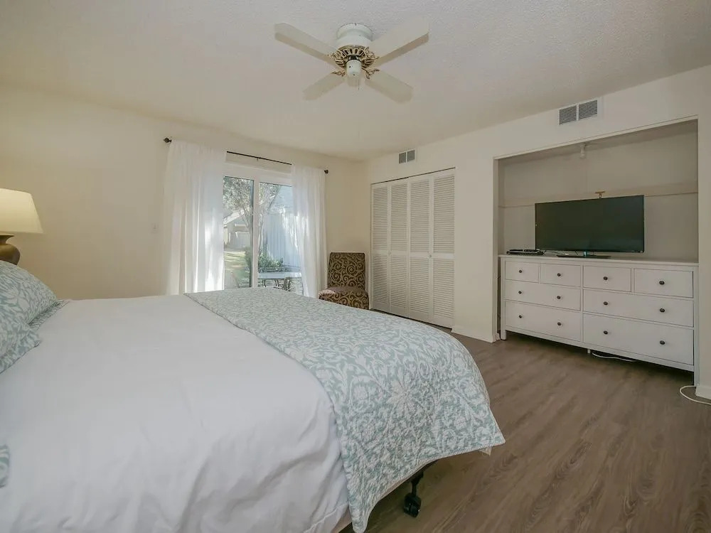 617 Queen's Grant Villas 2 Bedrooms 2 Bathrooms Villa