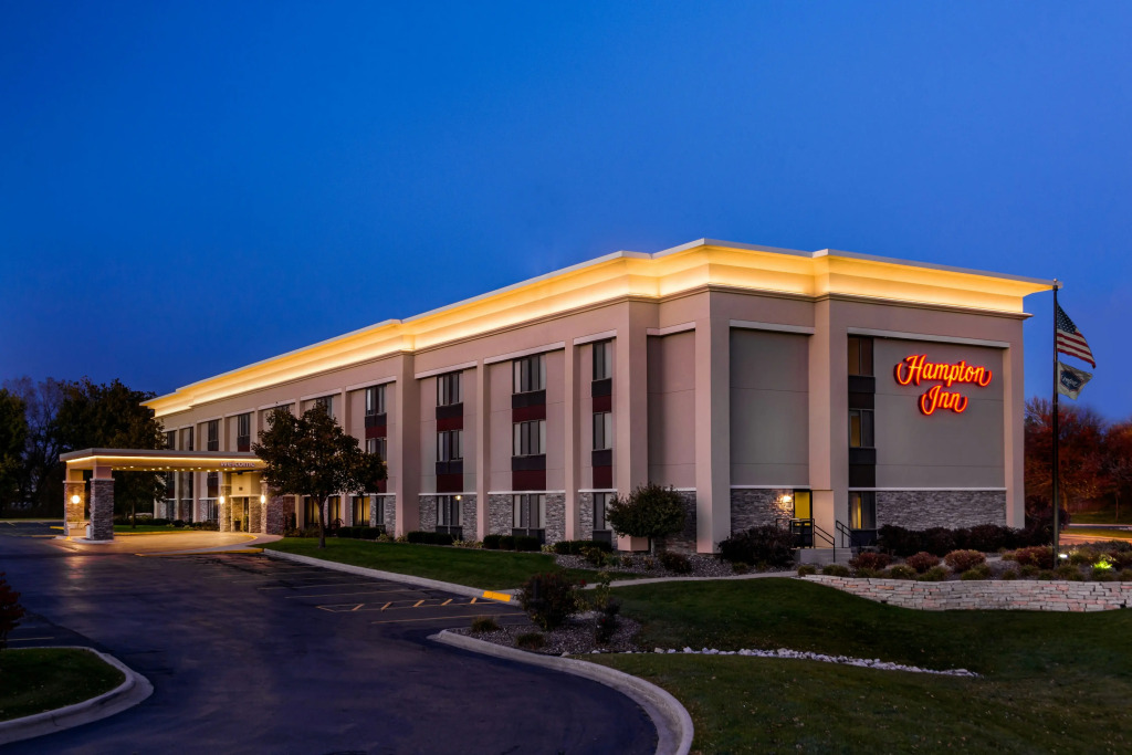 Hampton Inn Milwaukee Airport
