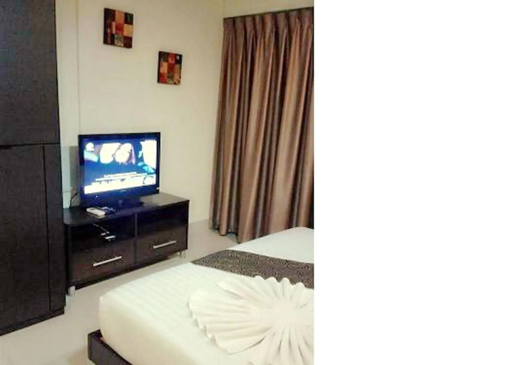 StayAt Bedever Bangkok Hotel