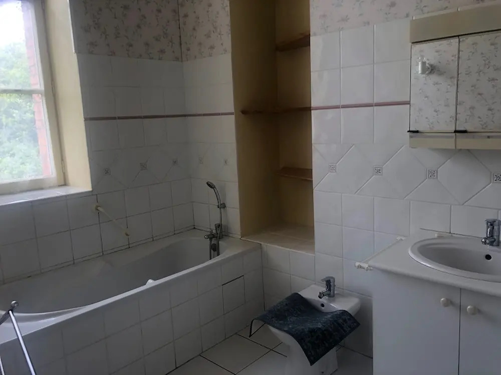 Belle Maison dans une ancienne école