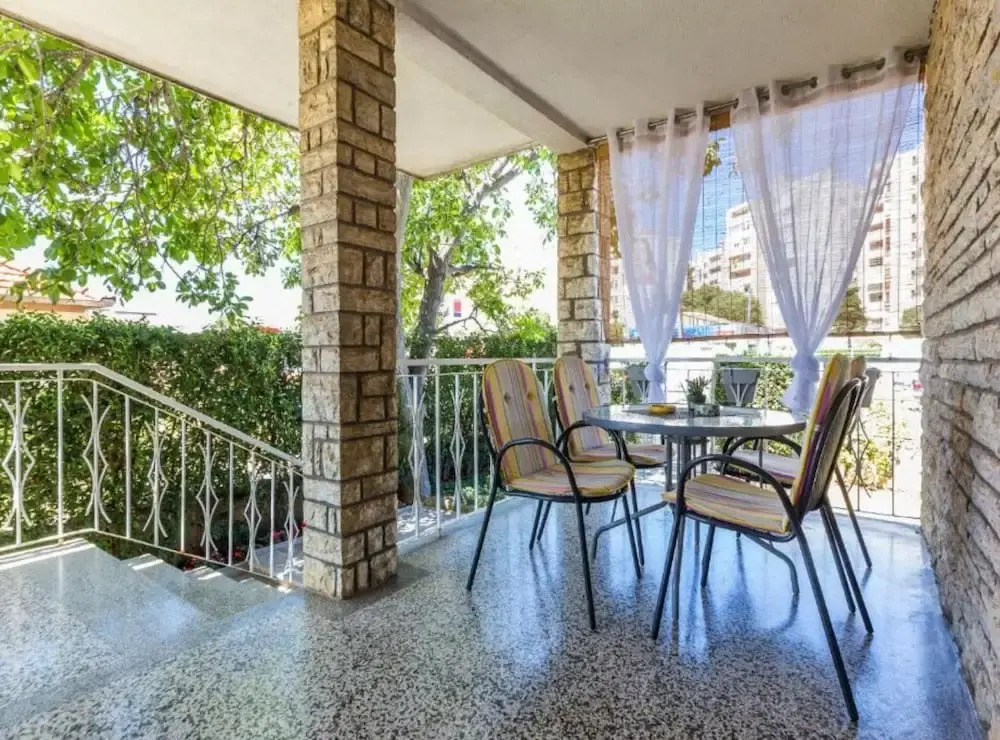 Charming Zadar Apartment Near Old Town With Convenient Access to Beaches
