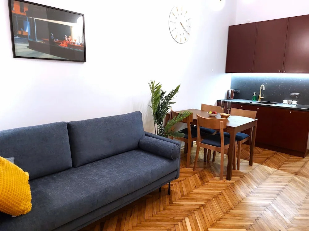 Unique Style Apartments Old Town - 25 min from the airport - by Homelike Krakow