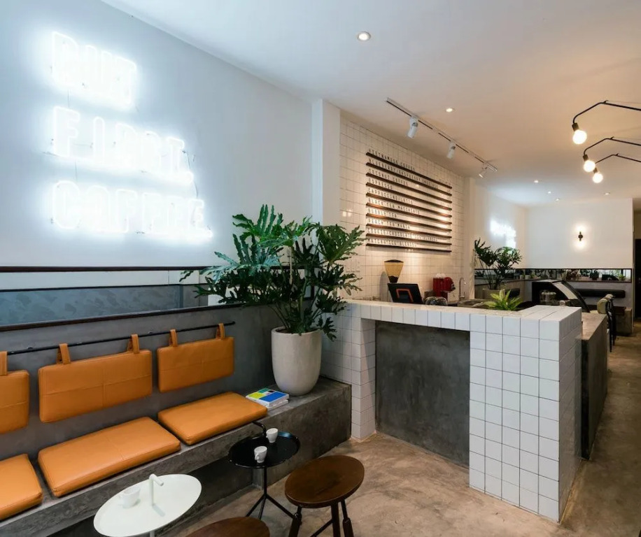 Bare Gallery Boutique Stays