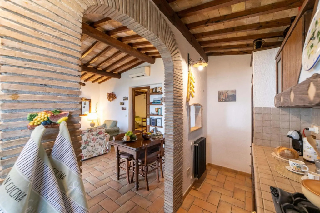 Villa degli Olivastri in Cala moresca for relaxation and tranquillity.-Villa Cala Moresca