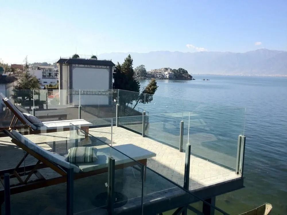 Bonum Lakeside Boutique Hotel