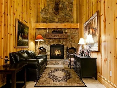 Red Stag Lodge by Utopian LVH