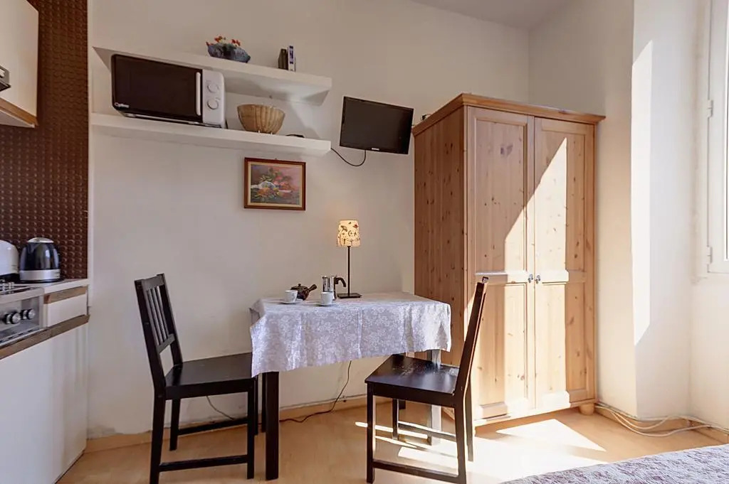 Castellani Apartments