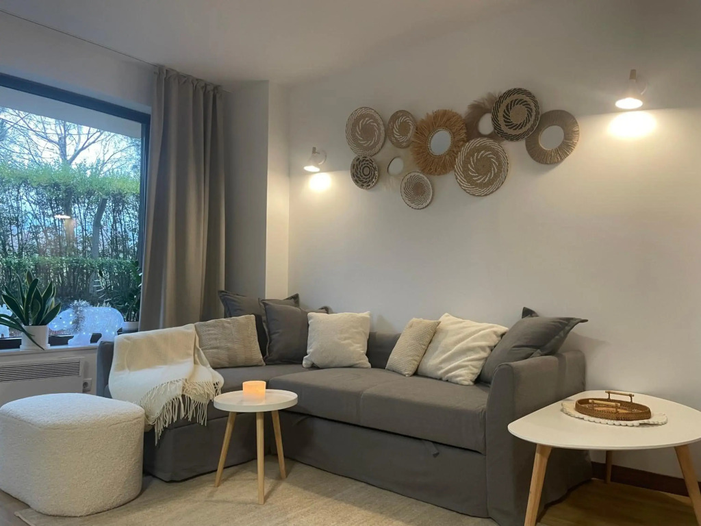 2-bedroom apartment near Bansko with pool and spa