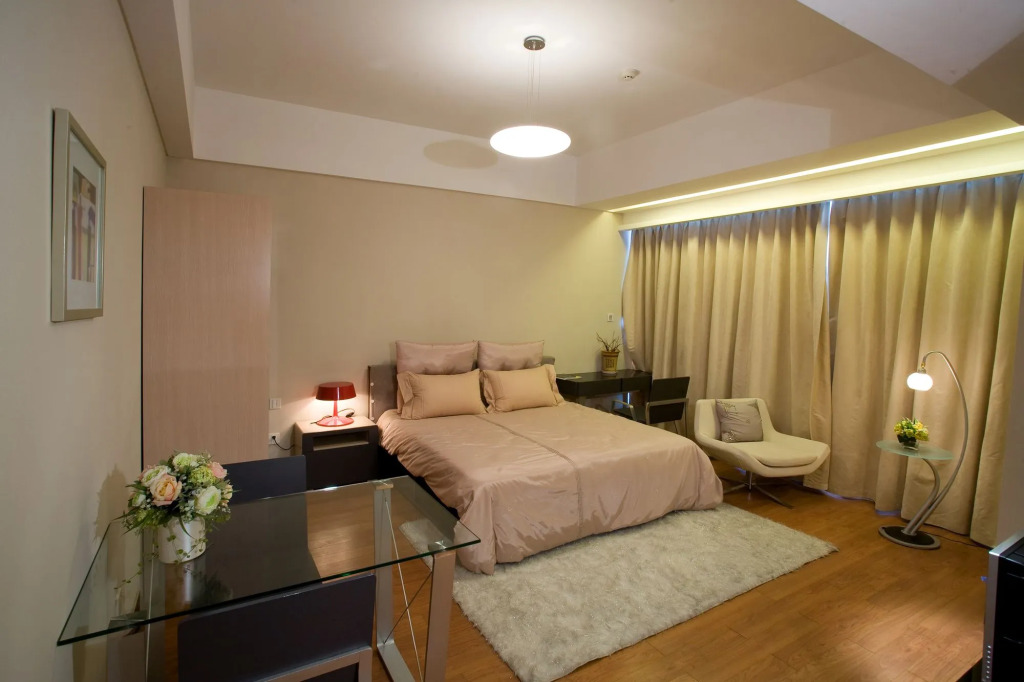 East King Business Hotel