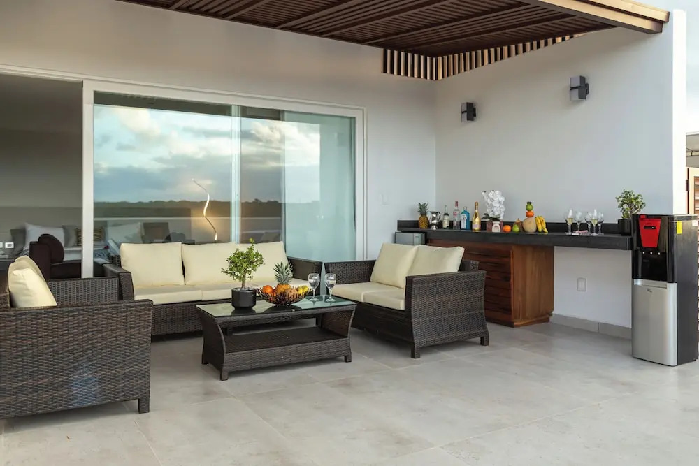 Amazing Top Floor Apartments BBQ Pool Sea View Jungle View