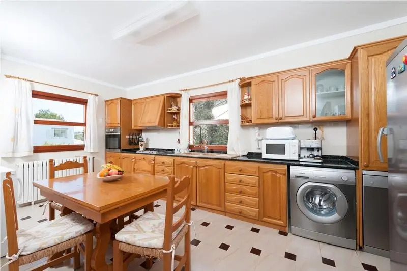 Ullas - Apartment In Marina Manresa. Free Wifi