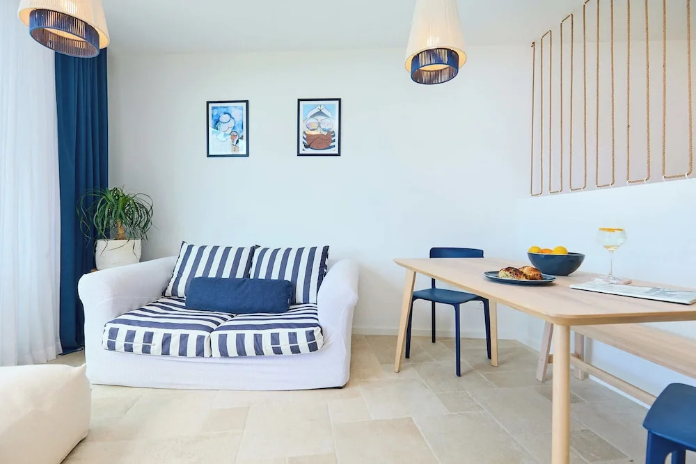 Hedera Estate, Hedera Studio 1