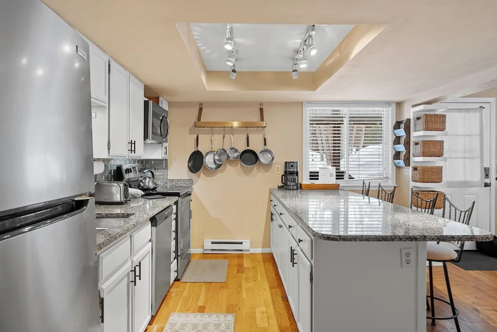Creekside Condos #A7 by Summit County Mountain Retreats