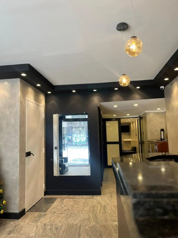 Hotel Neon - próximo a 25 de março, Bom Retiro e Brás, á 2min do mirante Sampa SKY e pista de skate Anhangabaú
