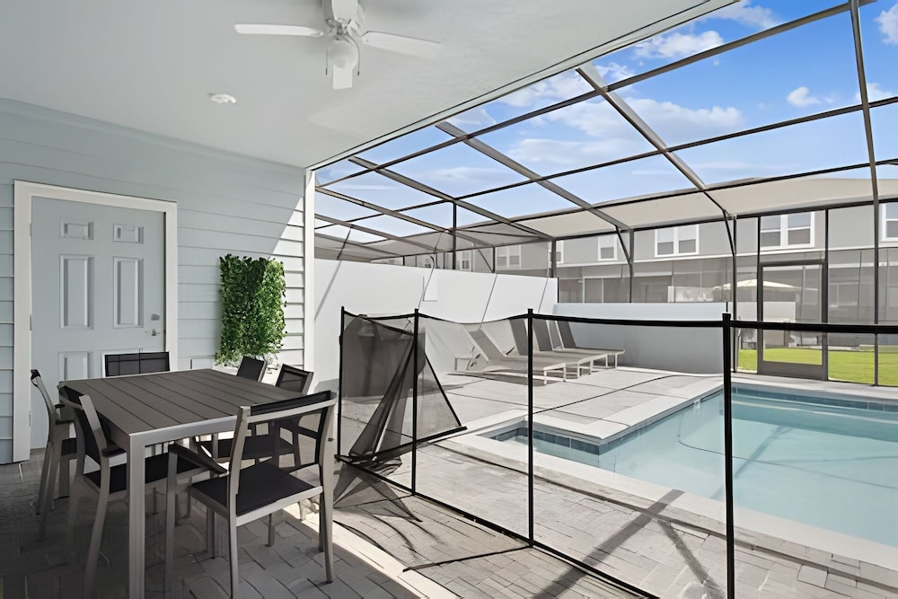 Luxury 5BR Home w/ Private Pool Near Disney
