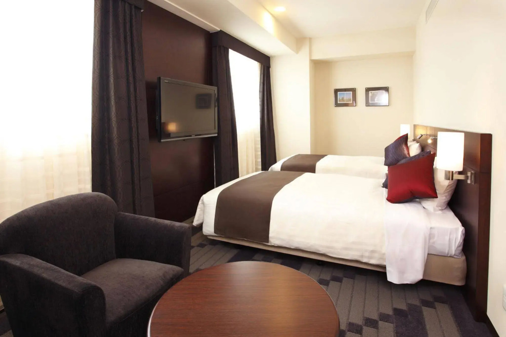JR-East Hotel Mets Yokohama Tsurumi