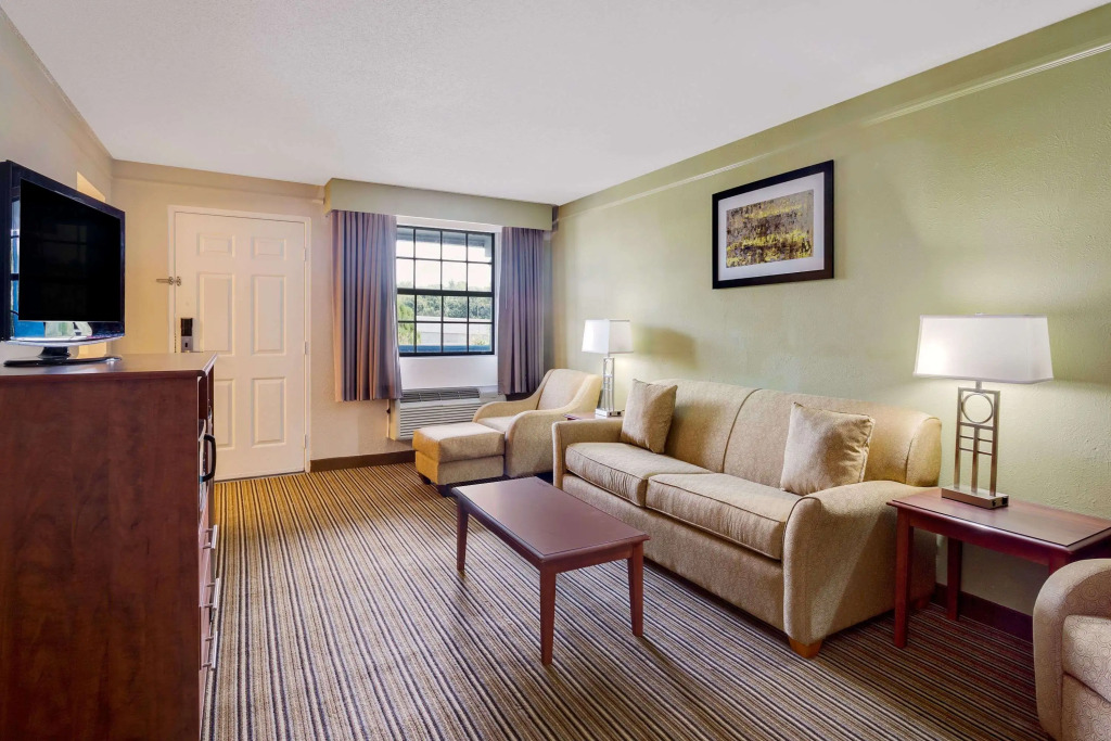 Baymont by Wyndham Jacksonville Orange Park
